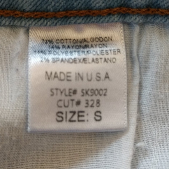 O2 Denim Skirt - Picture 4 of 5